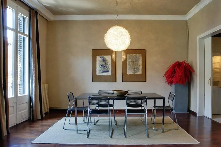 Barcelona Apartment Val